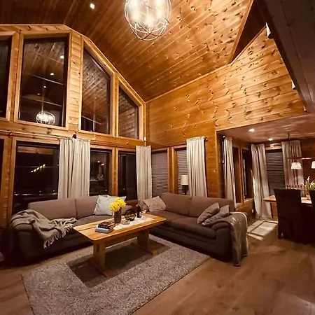 Сasa de vacaciones In Beautiful Surroundings At Harpefossen Nordfjordeid