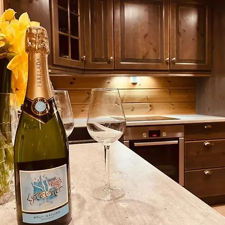 In Beautiful Surroundings At Harpefossen Nordfjordeid